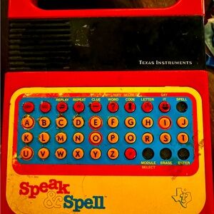 VINTAGE Texas Instruments Speak & Spell.